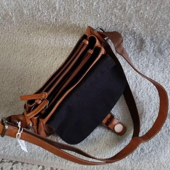 Harbour 2nd Crossbody Bag “Anchor Love” Collection Soft Cowhide Leather - Picture 9 of 10